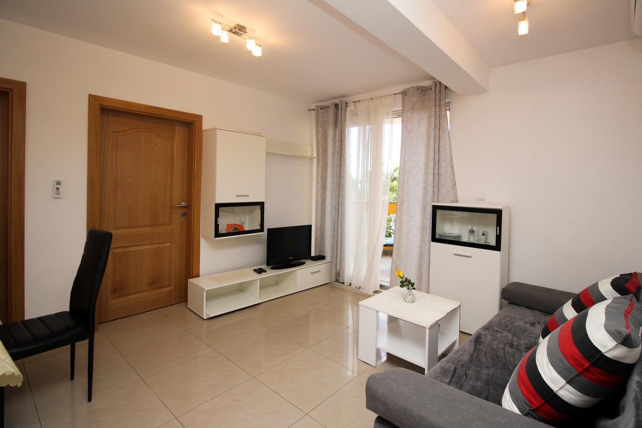 Apartments Koritnik Punat Exterior photo