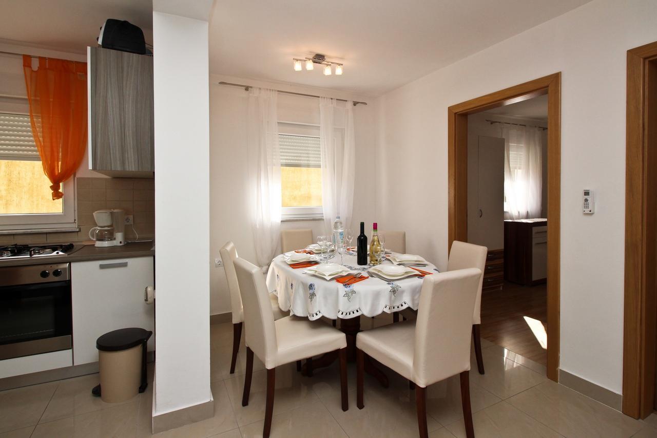 Apartments Koritnik Punat Exterior photo