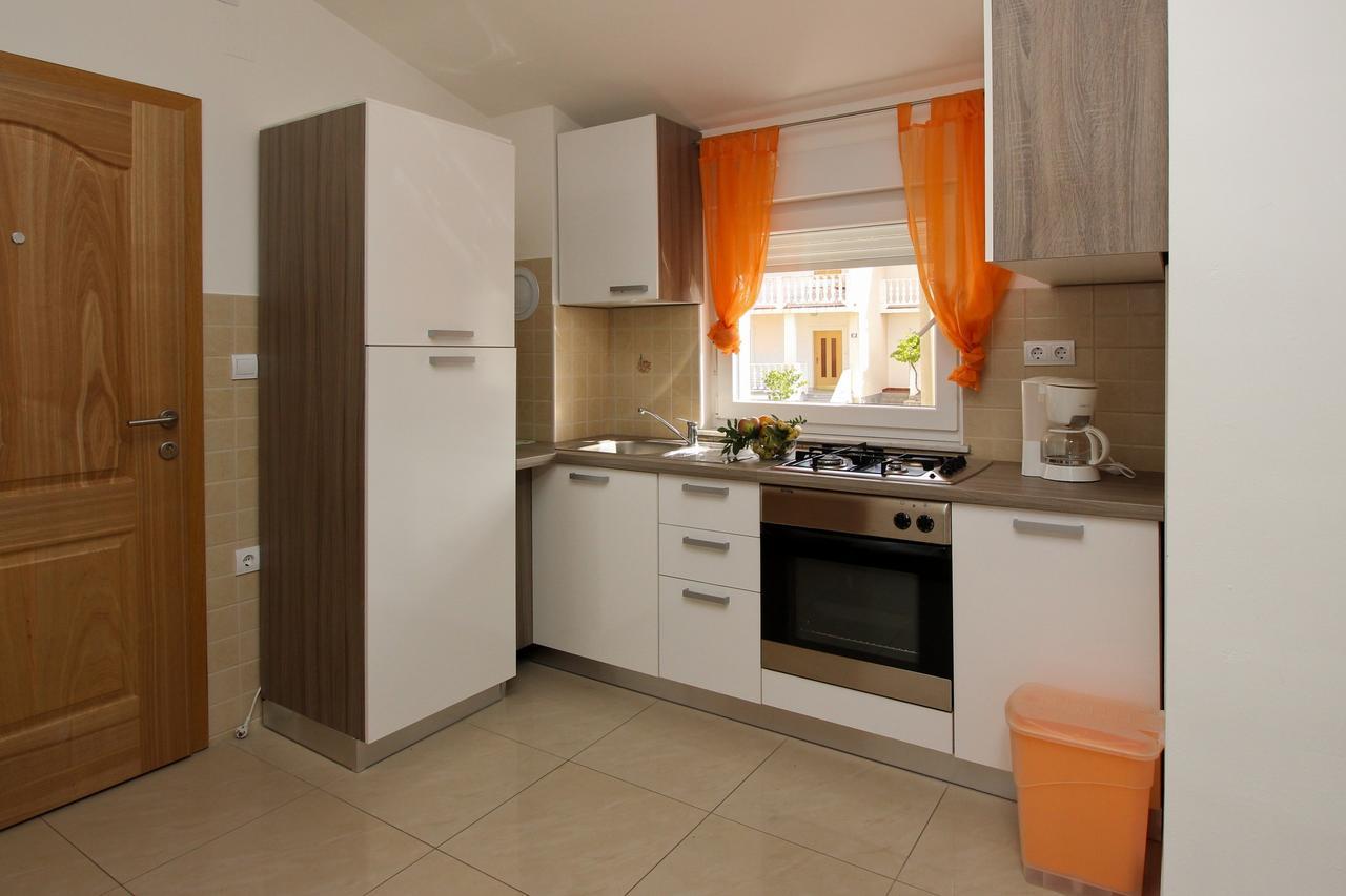 Apartments Koritnik Punat Exterior photo